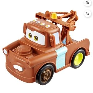 Disney Pixar Cars Talking Mater Toy Truck, 5.5-inch Collectible with Sound